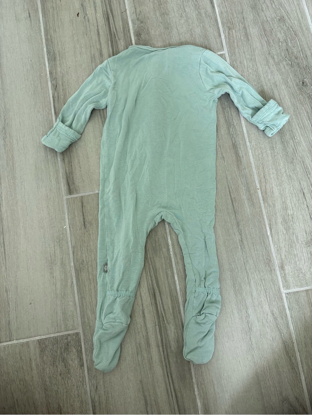 KYTE BABY Sage Green Solid Bamboo 2-Way Zipper Romper Pajamas 0-3M - Picture 2 of 3